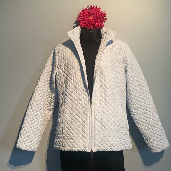 2 pc bundle - Jacket and Pants - Picture 5 of 12